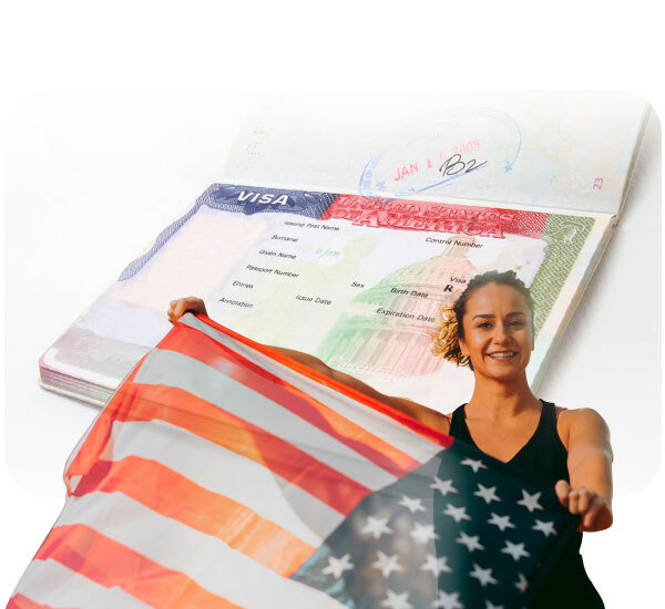 Mujer en el proceso de visado